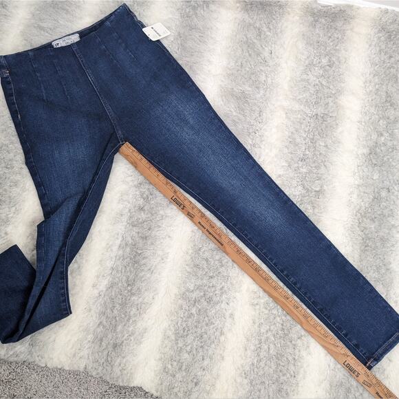 Free People Ultra High Waist Denim Pull-on Skinny Jeans New Size 26 - Picture 5 of 12
